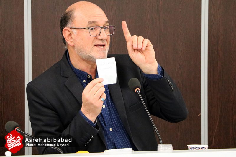نشست خبری فرماندار برخوار بمناسبت گذشت یکسال از فعالیتش در شهرستان