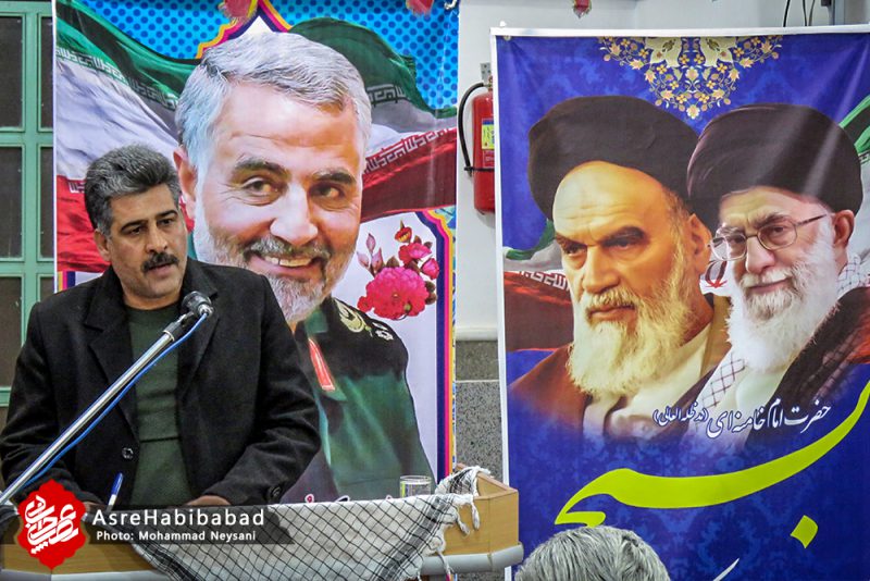 شب شعر انقلاب اسلامی در حبیب آباد