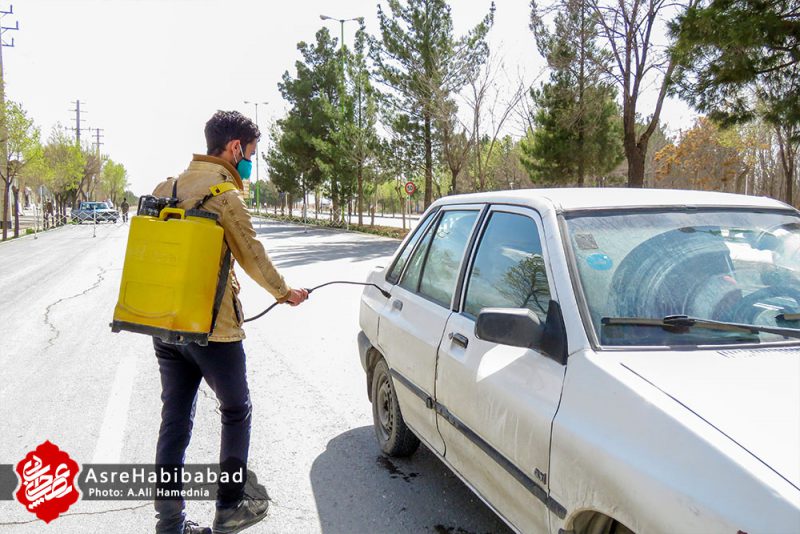 تست حرارت سنجی و ضدعفونی خودروهای ورودی حبیب آباد