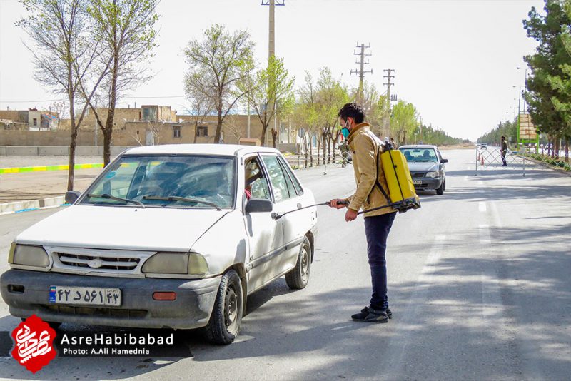 تست حرارت سنجی و ضدعفونی خودروهای ورودی حبیب آباد
