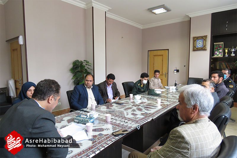 جلسه قرارگاه پدافند زیستی «طرح ملی بسیج مبارزه با کرونا» در شهرداری حبیب آباد