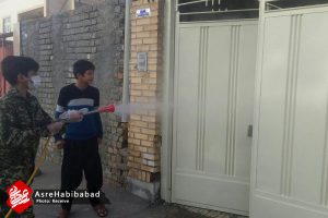 ضدعفونی معابر شهر حبیب آباد برای مقابله با ویروس کرونا