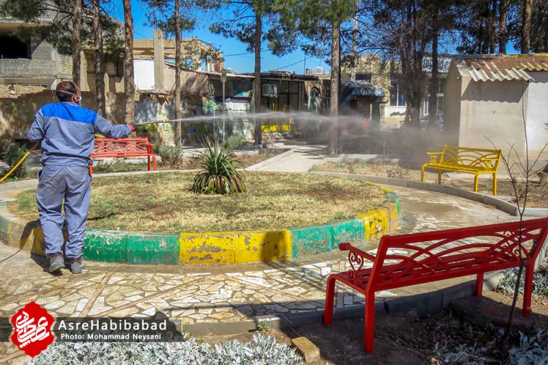 ضدعفونی معابر شهری توسط شهرداری حبیب آباد