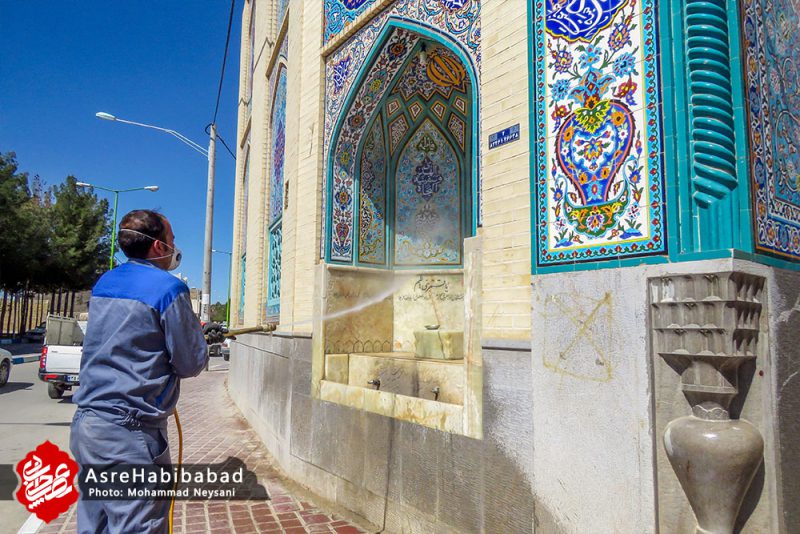 ضدعفونی معابر شهری توسط شهرداری حبیب آباد
