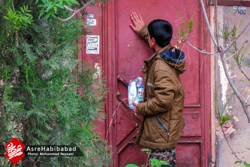 توزیع 4 هزار بسته بهداشتی ضدکرونایی در شهر حبیب آباد