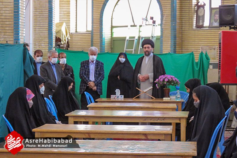 راه اندازی کارگاه تولید ماسک در حبیب آباد
