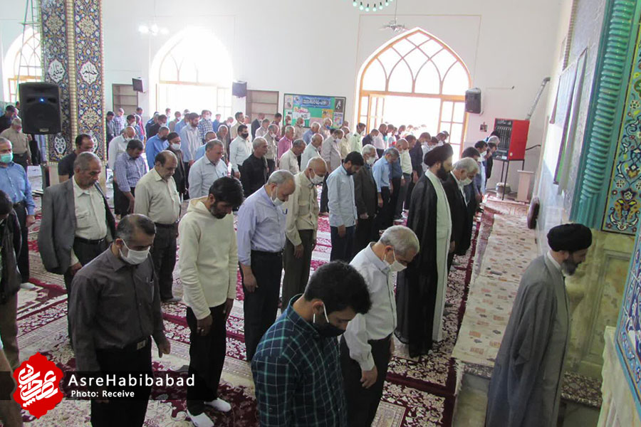 تصاویر | اقامه نماز عید سعید فطر در شهر حبیب آباد