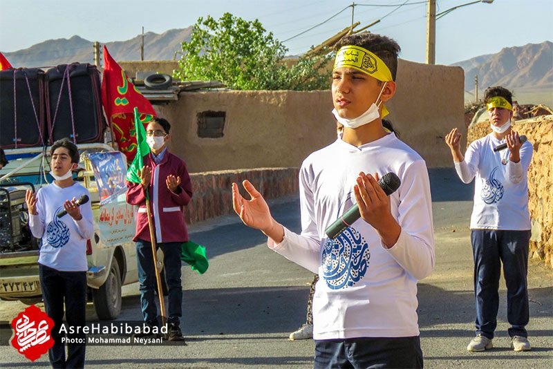 جشن خیابانی میلاد کریم اهل بیت در مناطق کم برخوردار بخش حبیب آباد