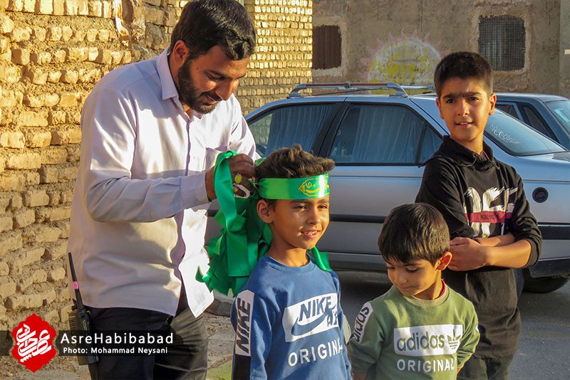 جشن خیابانی میلاد کریم اهل بیت در مناطق کم برخوردار بخش حبیب آباد