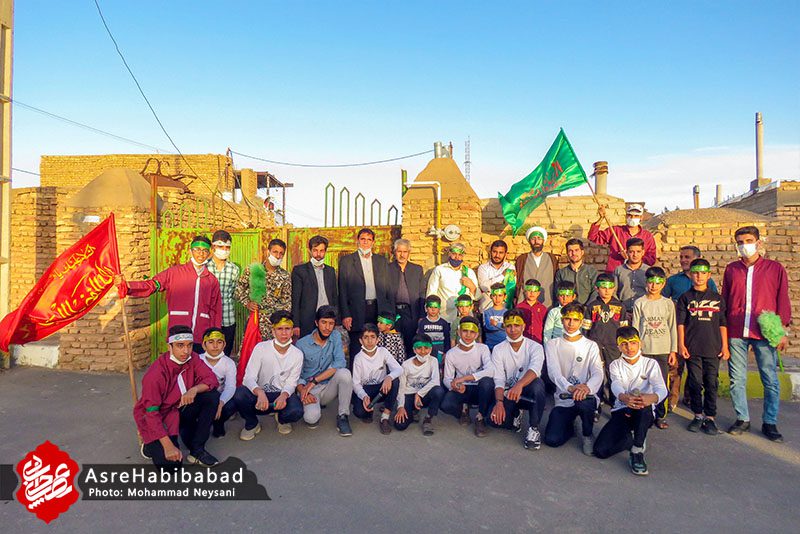 جشن خیابانی میلاد کریم اهل بیت در مناطق کم برخوردار بخش حبیب آباد
