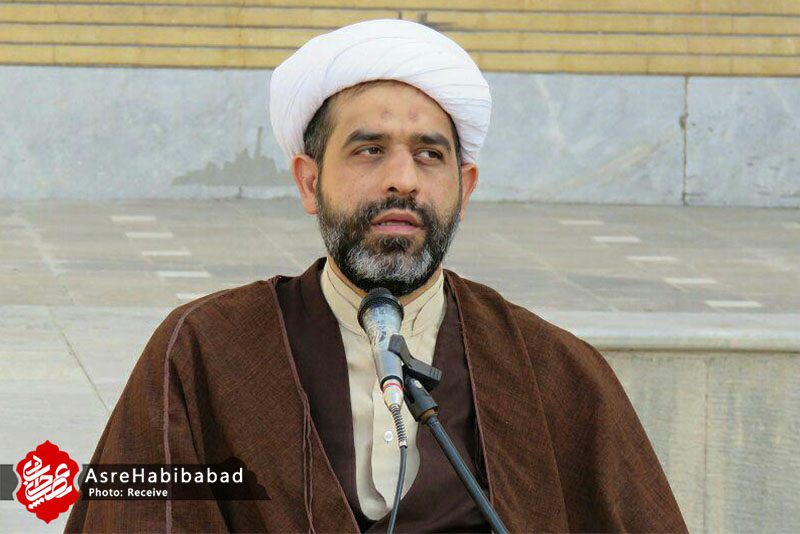 مرحوم حجت الاسلام والمسلمین رزمجو امام جمعه شهر کمشچه برخوار