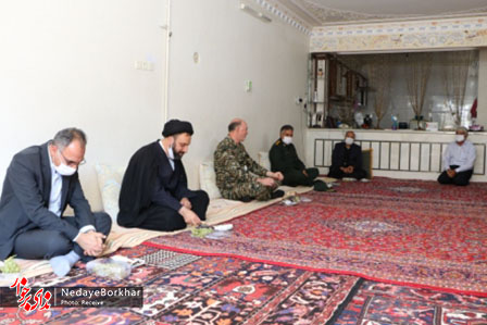 مسئولین برخوار