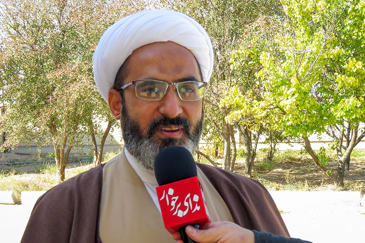 فیلم | امام جمعه دستگرد: امنیت یک نعمت گمنام است و بدون هزینه بدست نمی آید