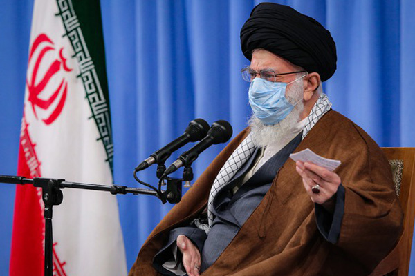 رهبر انقلاب :مسیر رفع تحریم را یک بار امتحان و چند سال مذاکره کردیم اما به نتیجه‌ای نرسید