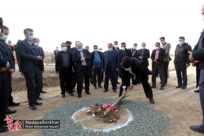 کلنگ زنی گلخانه طرح ملی بذر