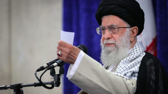 گلایه رهبر انقلاب از مجری توافق برجام به خاطر اجرای غلط و تبدیل شدن فرصت به تهدید