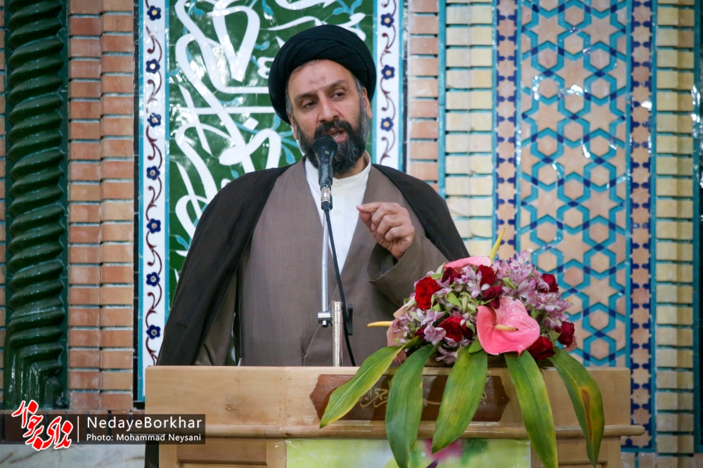 مشکلات کشور یک روزه به وجود نیامده که یک روزه حل شوند