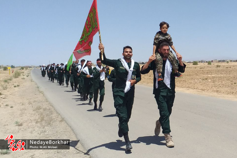 تصاویر | حضور کاروان «عاشقان حسینی، زائران خمینی (ره)» در کمشچه