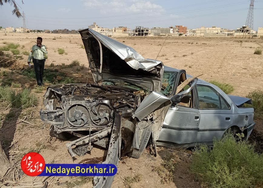 برخورد شدید خودروی سواری با درخت در بلوار دستگرد – دولت آباد + فیلم و عکس