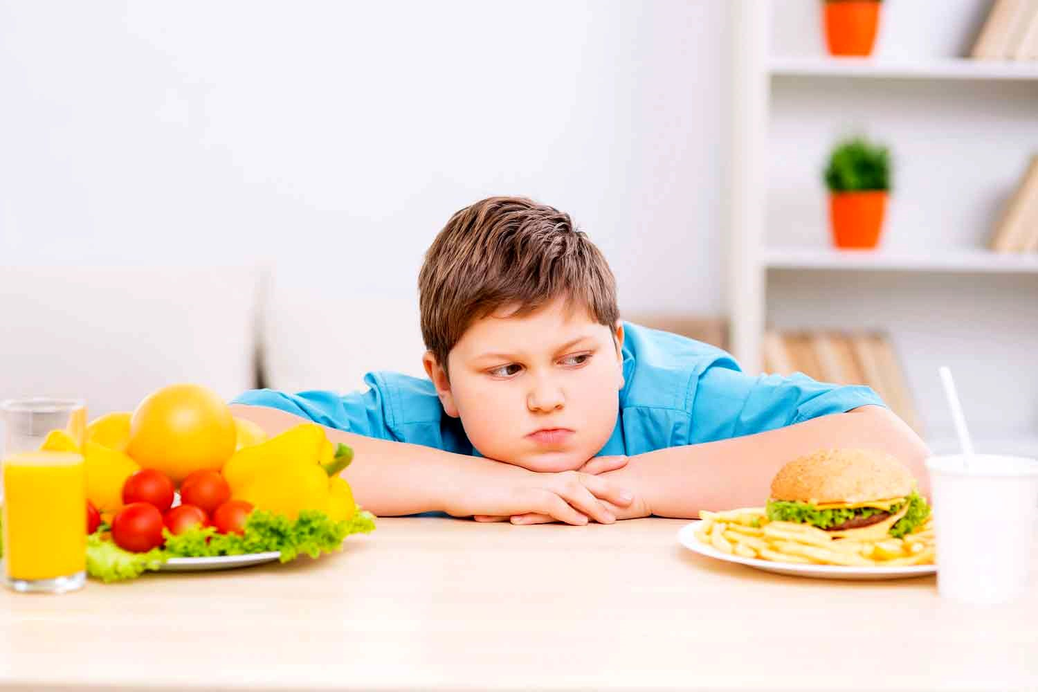 رژیم گرفتن برای نوجوانان چه خطراتی دارد؟