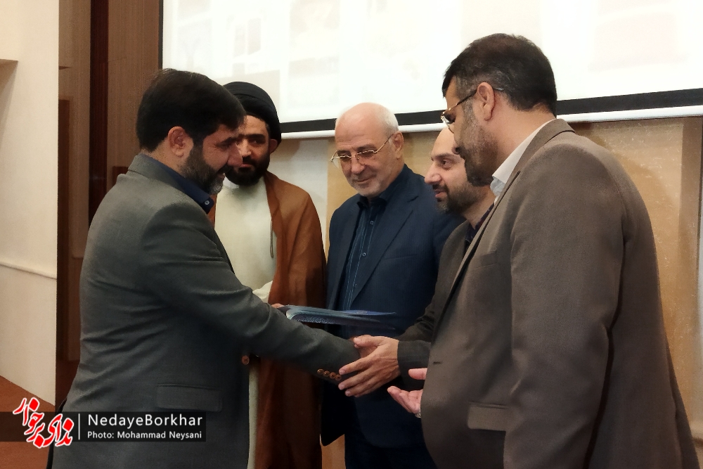 مسئول جدید شورای هماهنگی تبلیغات اسلامی شهرستان برخوار معارفه شد