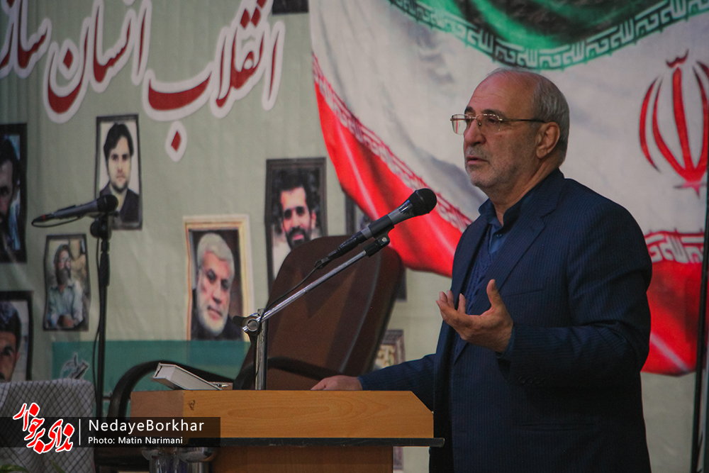 حاجی دلیگانی: انقلاب اسلامی با خون شهدا و حمایت مردم تضمین شده است