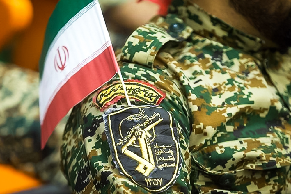بسیج دیوار مستحکمی در مقابله با نفوذ دشمنان قسم خورده انقلاب است