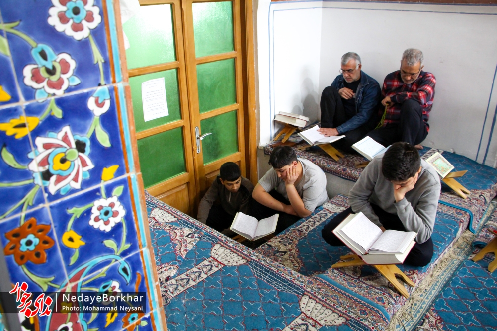 مساجد شهرستان برخوار آماده میزبانی از معتکفین+ فیلم