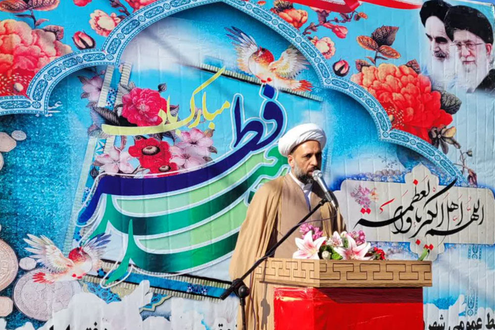 عید فطر روز شکوه وحدت مسلمانان است/ برنامه‌ریزی دشمن برای ضربه زدن به عفاف و حجاب در کشورهای اسلامی
