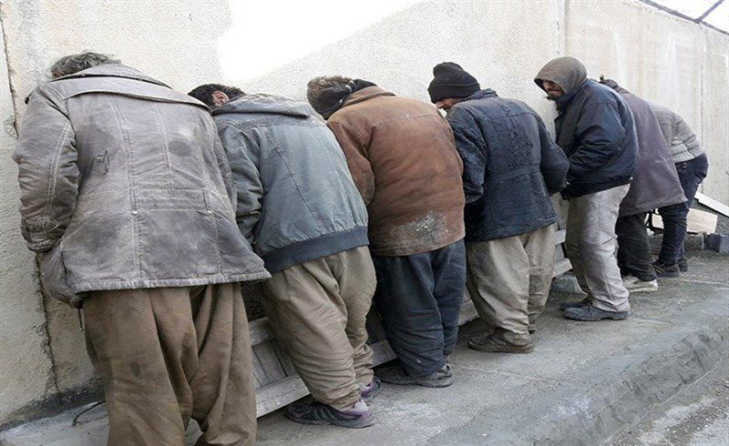 دستگیری ۳ خرده‌فروش مواد مخدر و ۱۰ معتاد متجاهر در برخوار