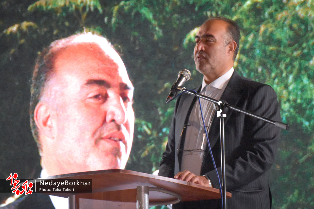 دولت هرچقدر خود را بروز کند خیرین مدرسه‌ساز چند گام جلوتر هستند