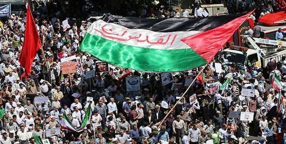 مردم برخوار جمعه در محکومیت جنایات رژیم صهیونسیتی راهپیمایی می‌کنند