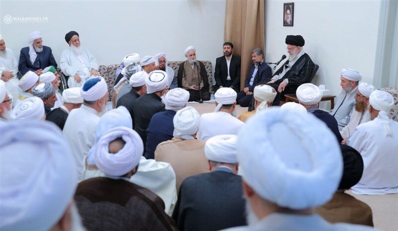 رهبر انقلاب: موضوع «امت اسلامی» به‌هیچ‌وجه نباید فراموش شود