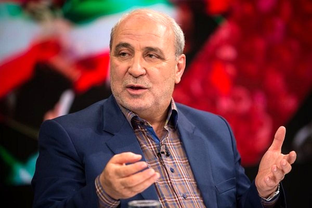 طراح استیضاح همتی: مجلس نمی‌تواند ساکت باشد و نابسامانی قیمت ارز را تماشا کند
