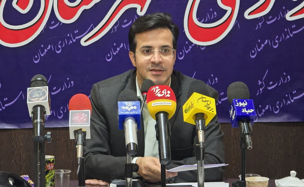 افتتاح و کلنگ‌زنی ۳۴ طرح عمرانی و خدماتی در برخوار همزمان با دهه فجر