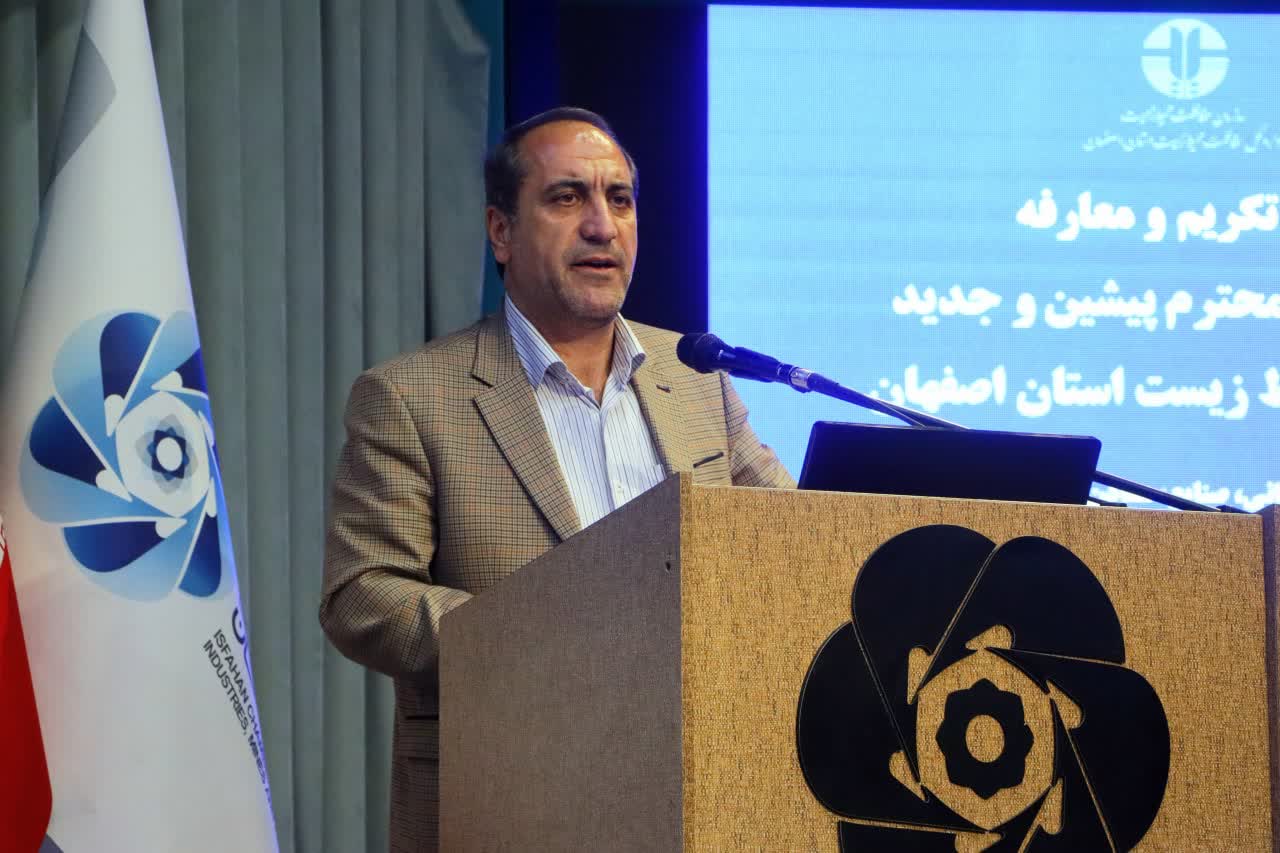 احیای زاینده‌رود و تالاب گاوخونی باید به یک مطالبه ملی تبدیل شود