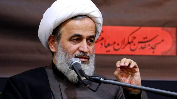 عرصه سیاسی باید ما را به ظهور نزدیک‌ کند