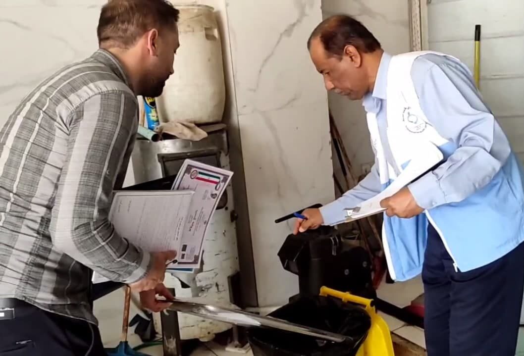 گشت مشترک نظارتی در رستوران‌های منطقه صنعتی دولت آباد+ فیلم