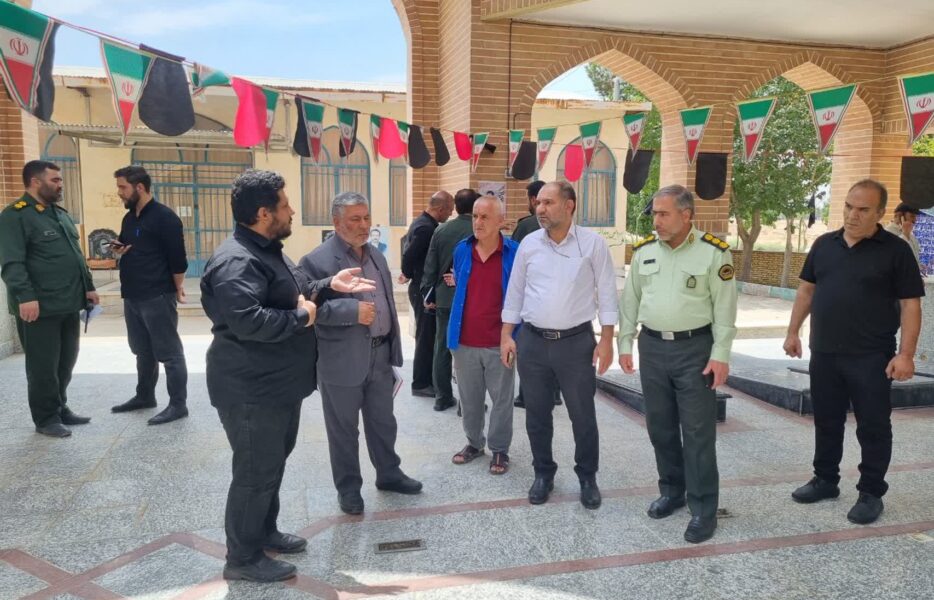 دیدار مسئولان برخوار با خانواده شهید حسین معینی+ تصاویر