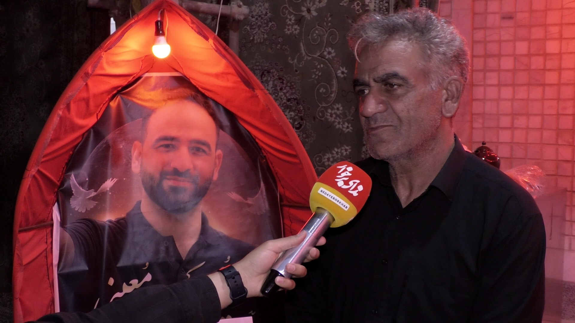 پدر شهید مدافع وطن حسین معینی: عشق حسین، تأمین امنیت مردم بود