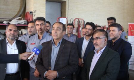 تجلیل از آتش‌نشانان برخوار با حضور مدیرکل مدیریت بحران استان اصفهان+ تصاویر