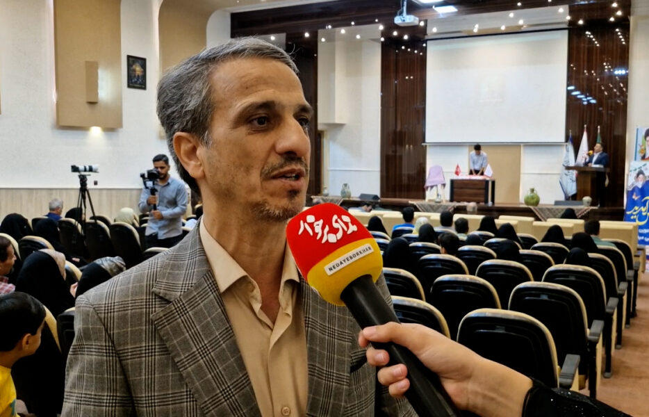 ندای برخوار نمونه موفق رسانه دیجیتال محلی است