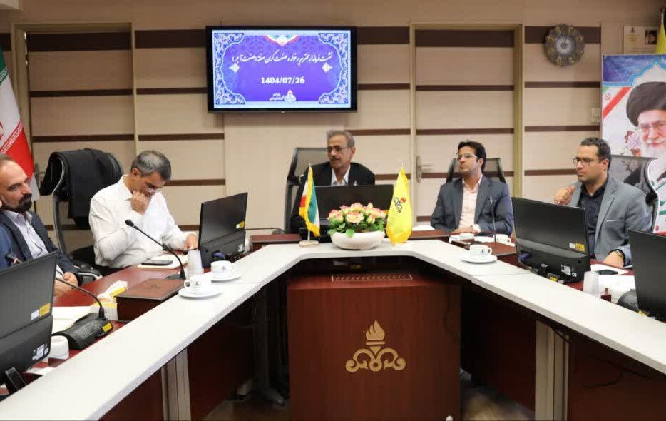 جلسه بررسی مشکلات حوزه صنعت آجر و دیگر تولید کنندگان شهرستان برخوار+ تصاویر 
