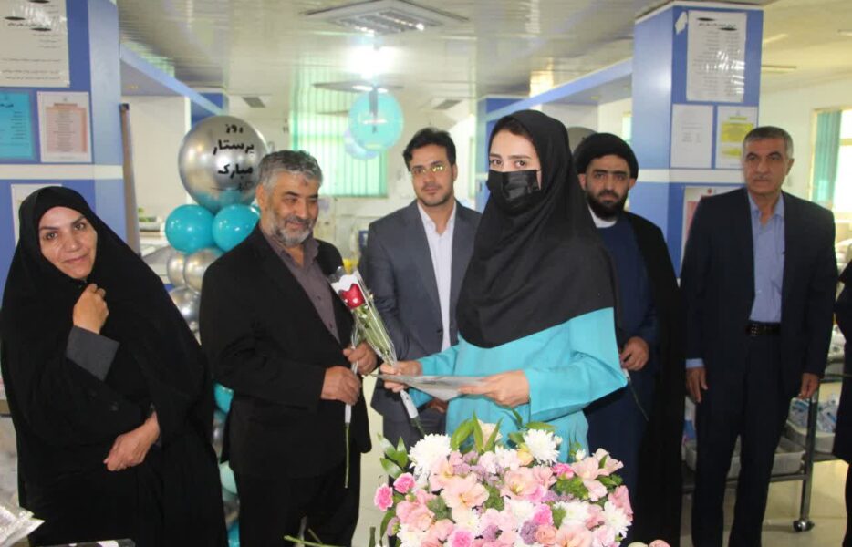 تجلیل از پرستاران مرکز دیالیز حضرت آیت الله ناصری و بیمارستان امام رضا شهر دولت آباد+ تصاویر