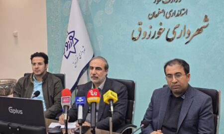 نشست مدیرکل فرهنگ و ارشاد استان اصفهان با اصحاب رسانه برخوار