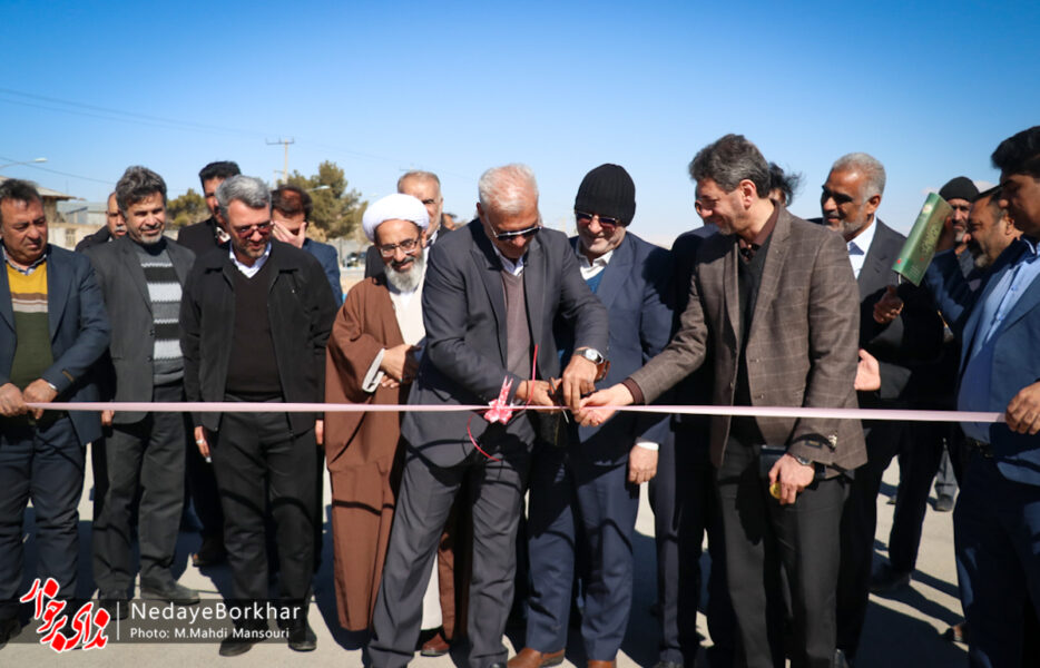 فاز اول و دوم بلوار کشاورز شهر دستگرد برخوار افتتاح شد
