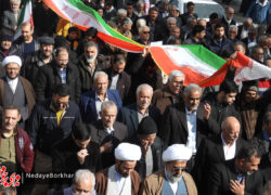 تصاویر| وحدت و همدلی مردم شهر دستگرد در راهپیمایی ۲۲ بهمن