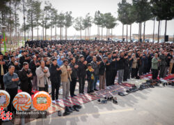 تصاویر| اقامه نماز عید فطر در حبیب آباد
