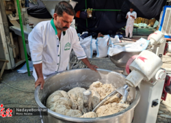 تصاویر| خدمت‌رسانی موکب انصارالرضا (ع) به زائران رهبر شهید